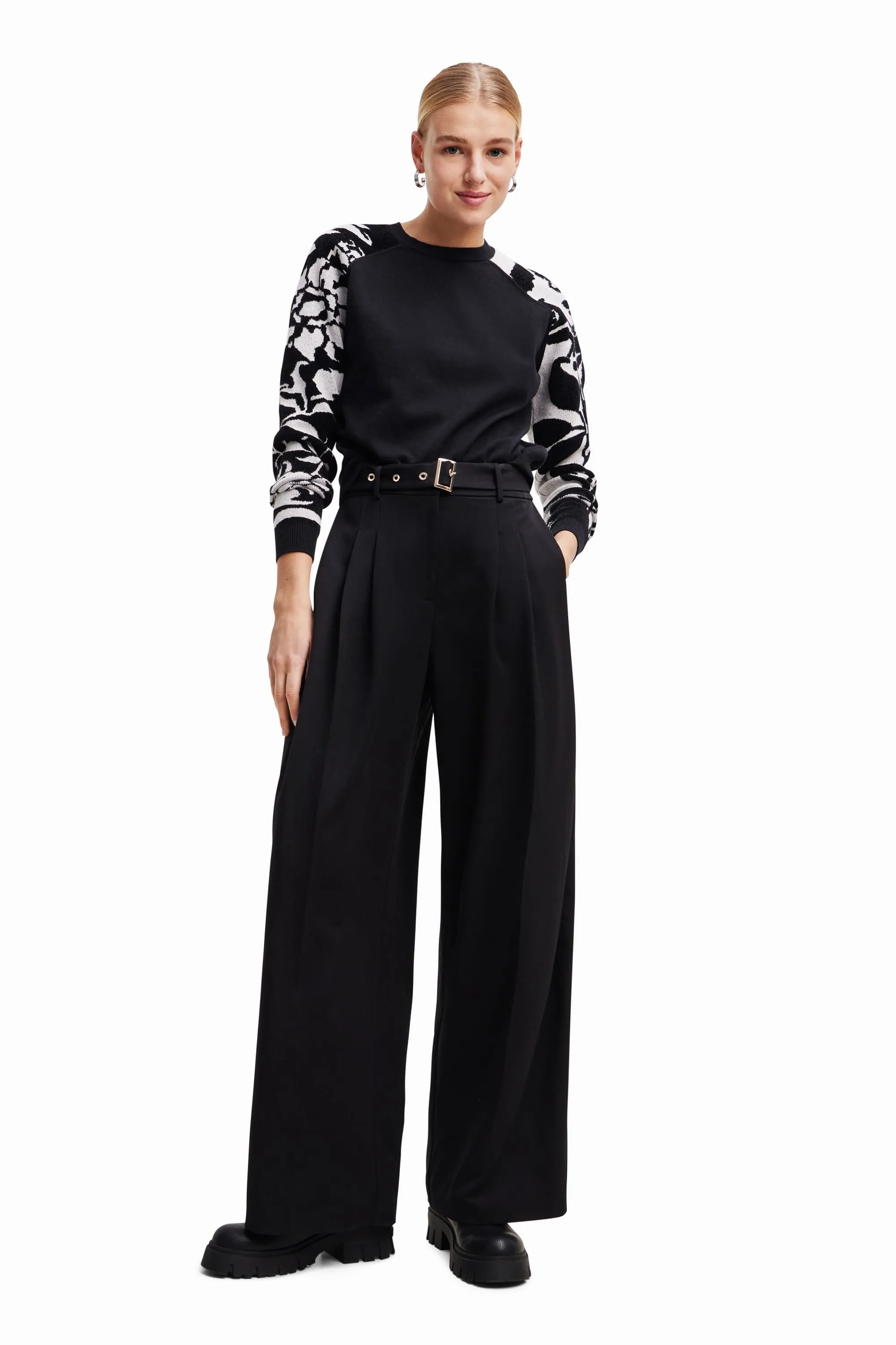 Desigual Limpopo Black Jumper with Contrasting Floral Arms 23WWJF20