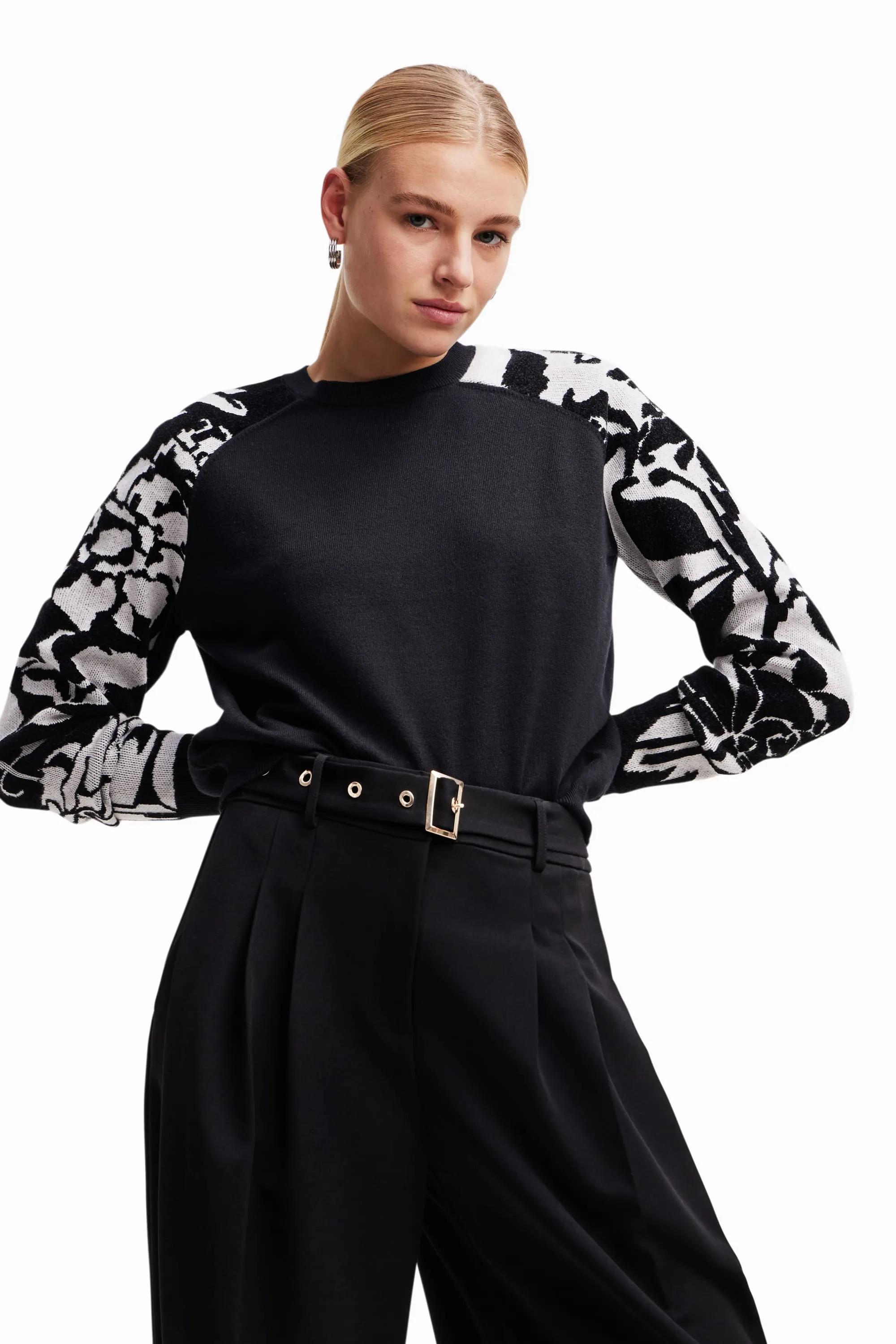 Desigual Limpopo Black Jumper with Contrasting Floral Arms 23WWJF20