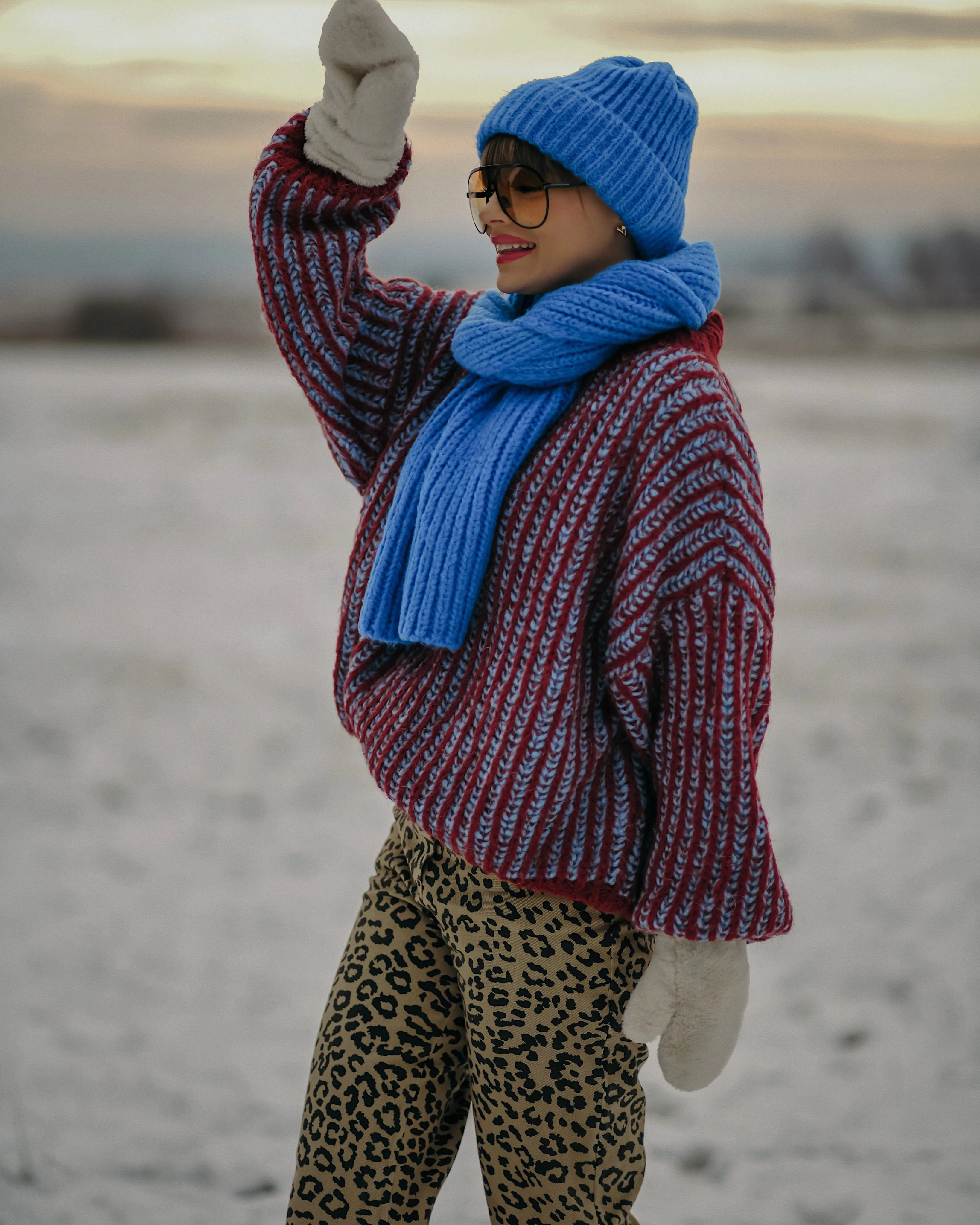 Endless Love half turtleneck sweater