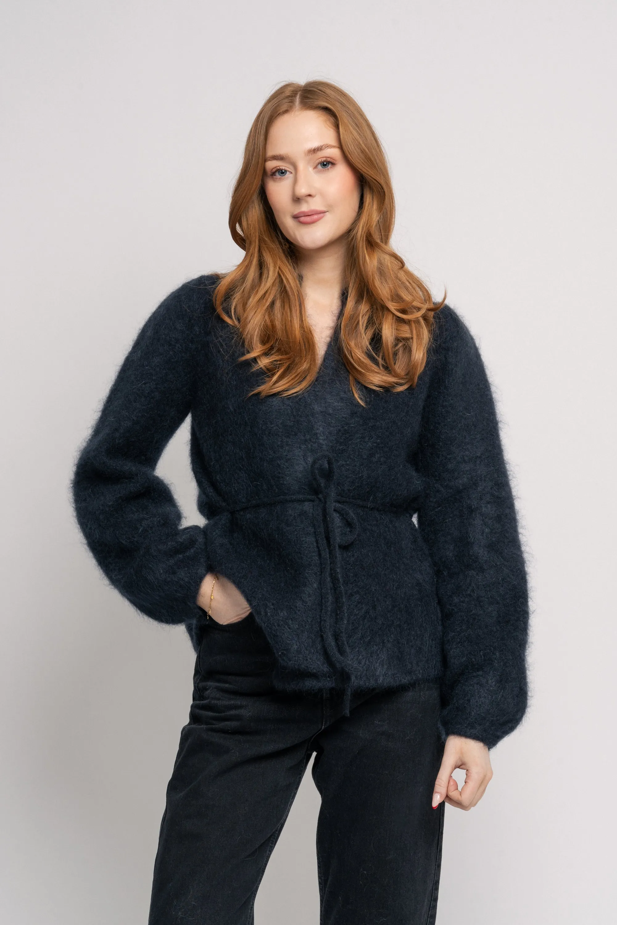 Fredrikke Chunky Cardigan - Dark Navy