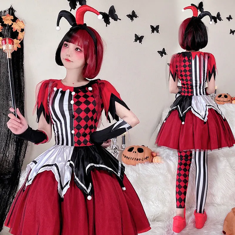 Halloween costume circus clown