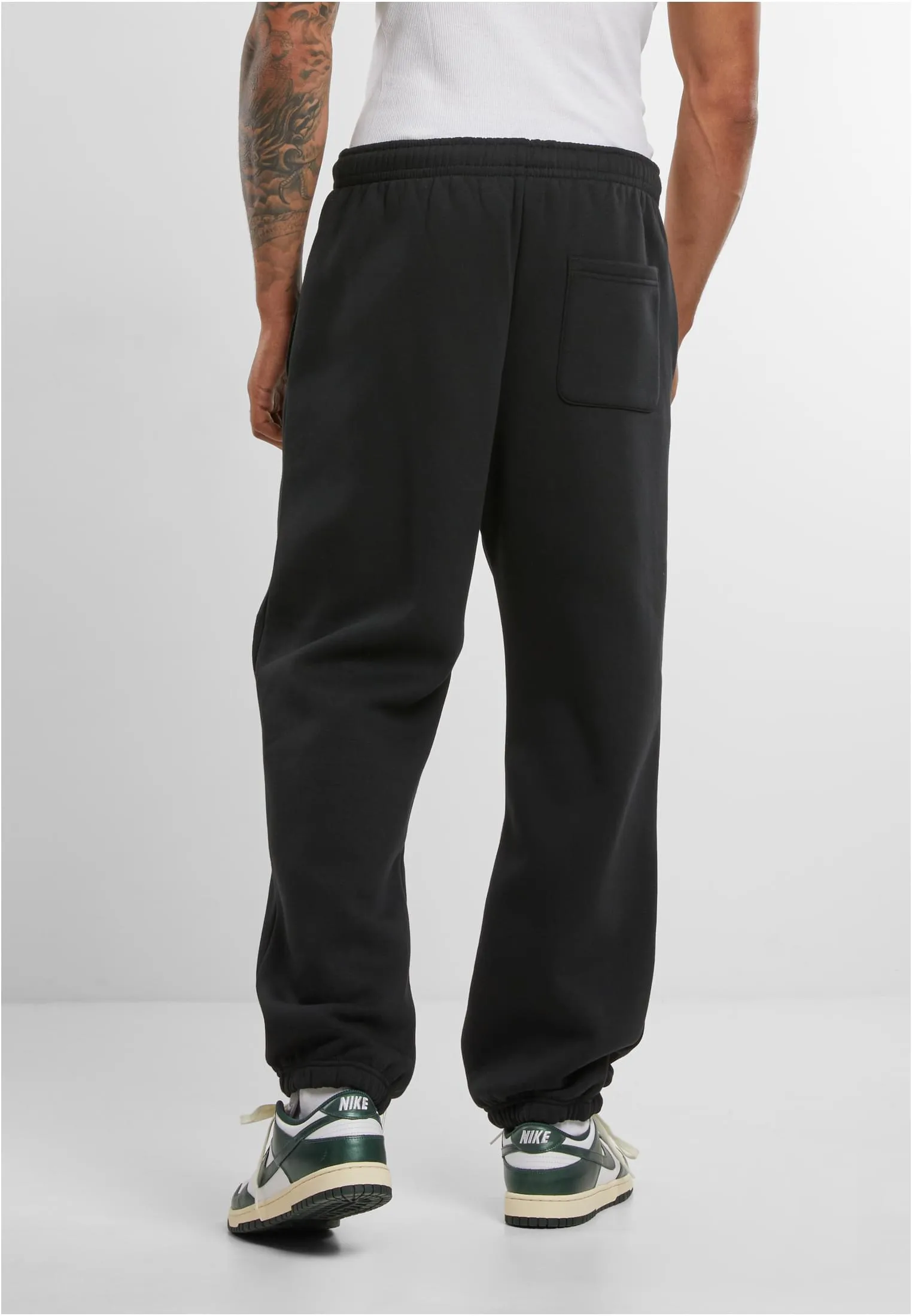 MT Another Sports Club Fluffy Sweatpants