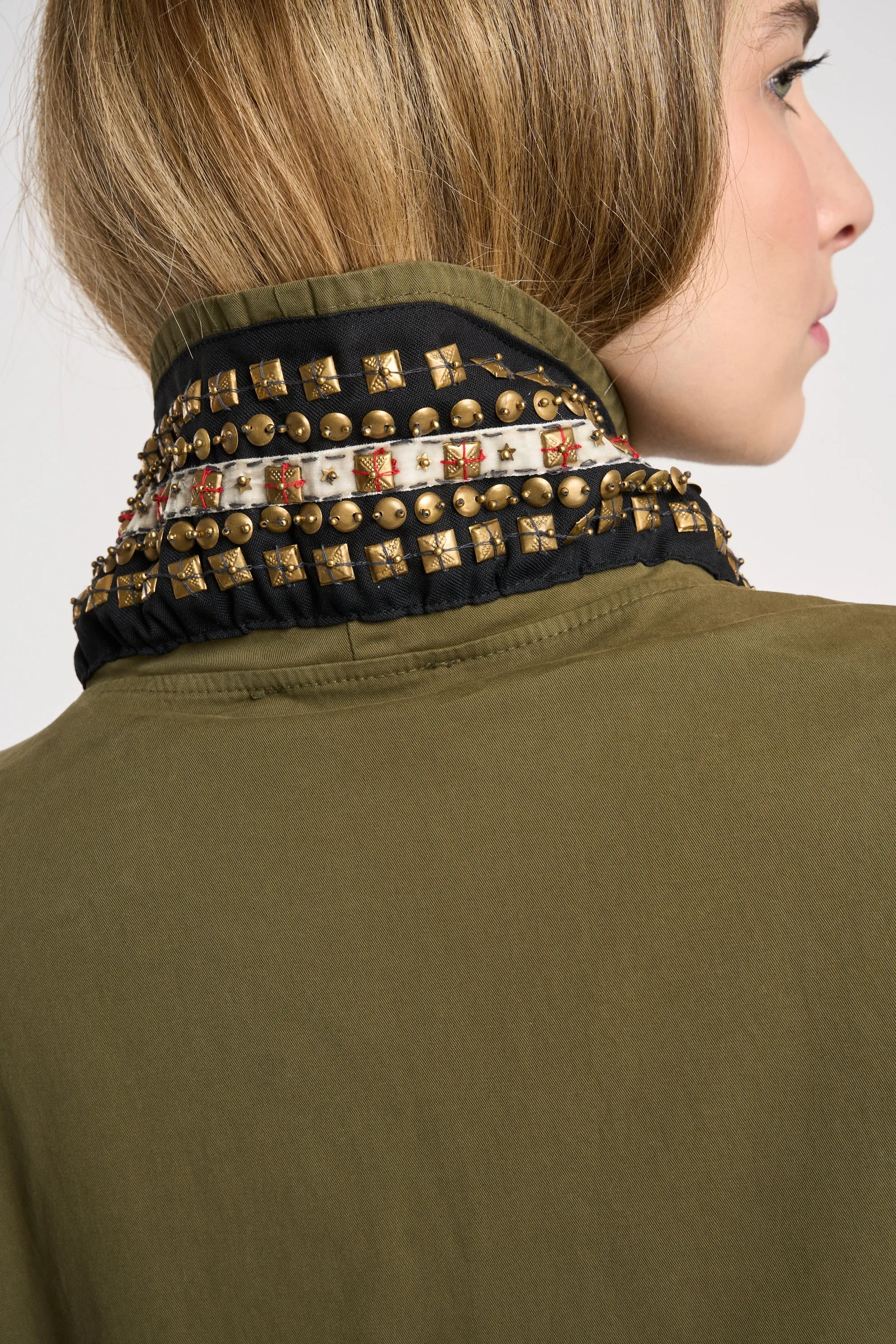NINA MARS Gilet Lungo con applicazioni 5609