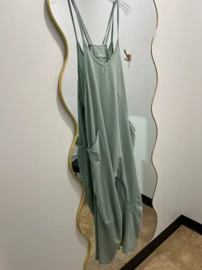 Sleeveless Pocket Jumpsuit