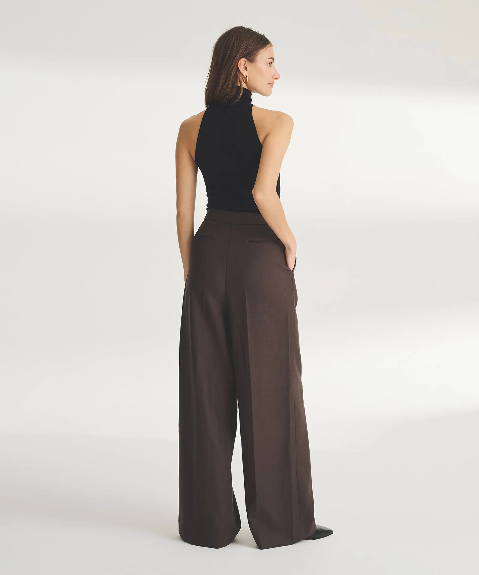 Super Fine Cashmere Sleeveless Turtleneck