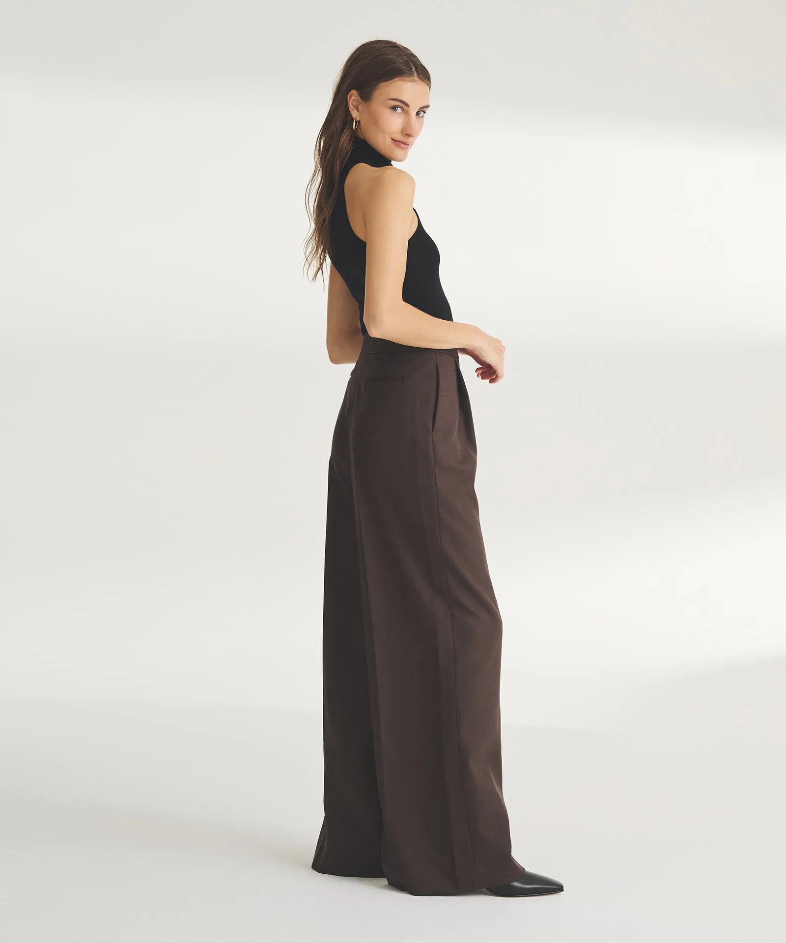 Super Fine Cashmere Sleeveless Turtleneck
