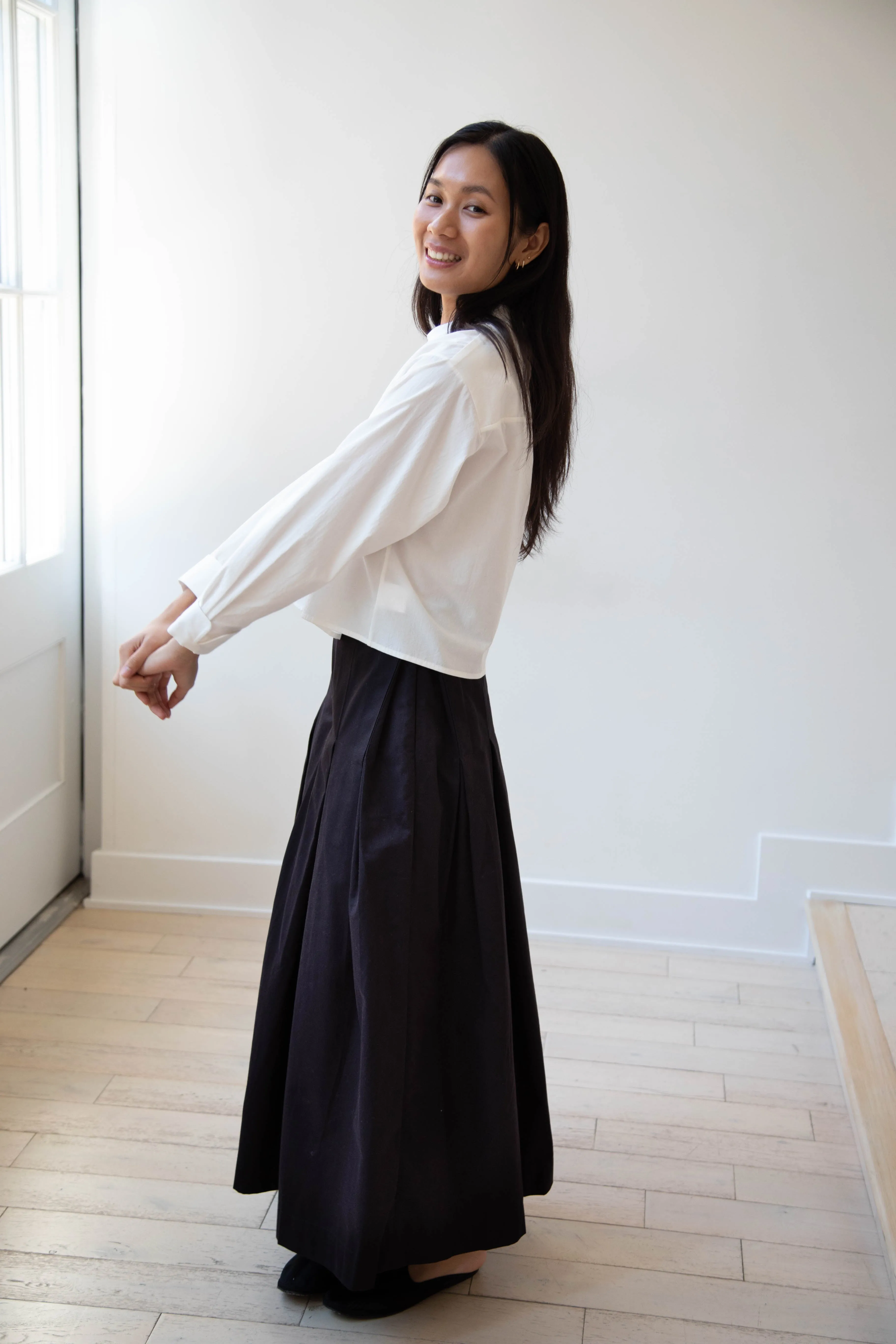 Unisecon | Rayna Pants in Black
