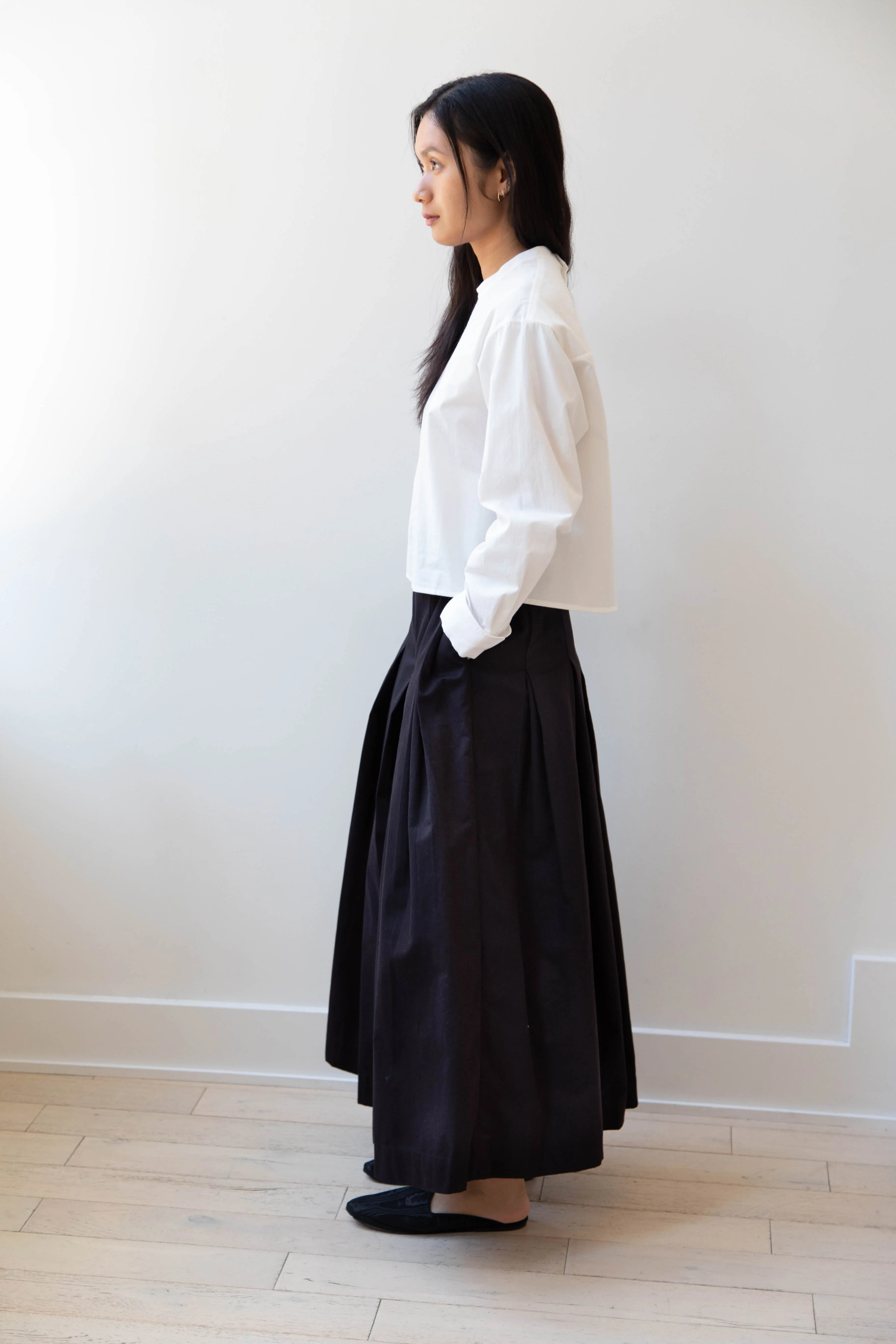 Unisecon | Rayna Pants in Black