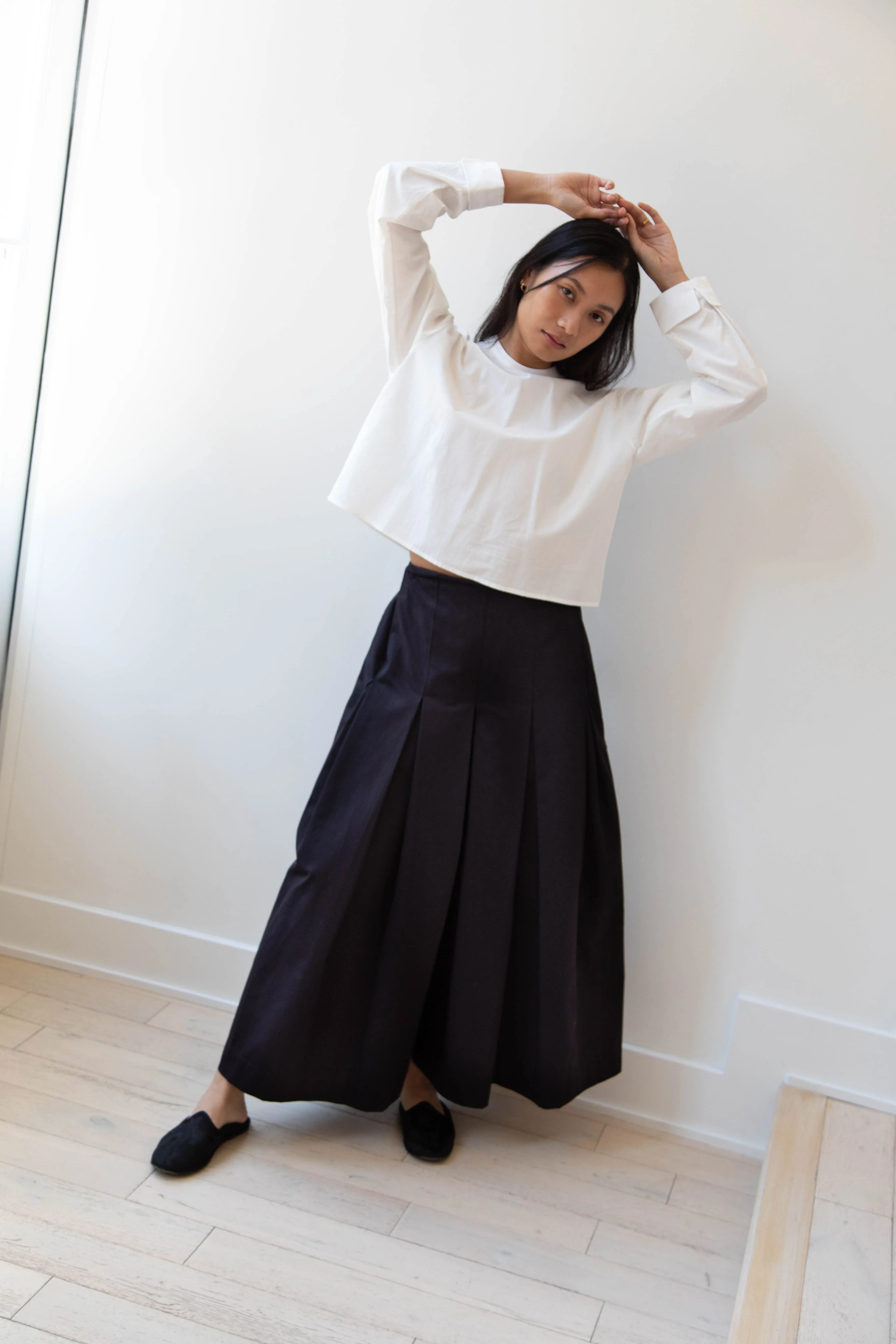 Unisecon | Rayna Pants in Black