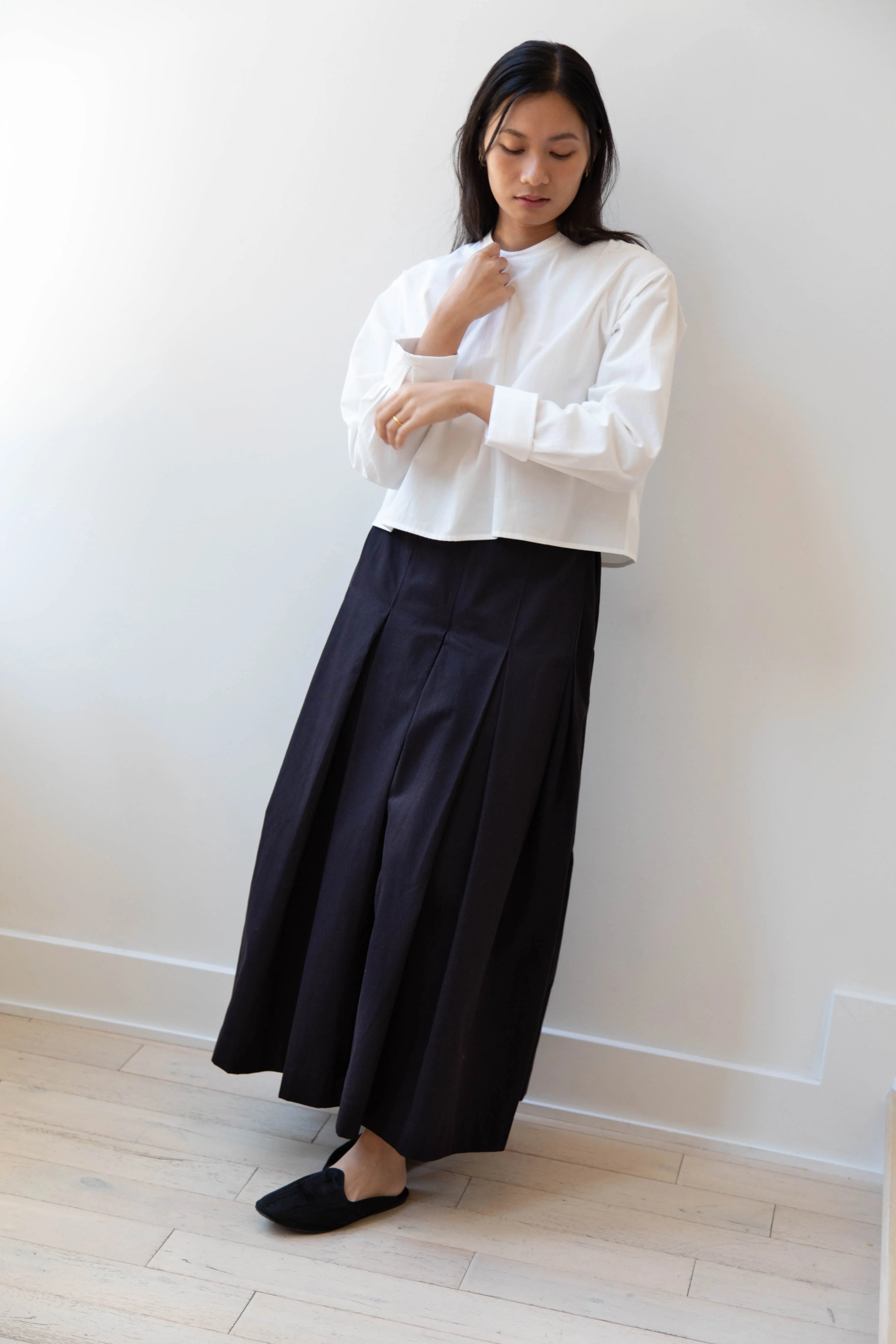 Unisecon | Rayna Pants in Black