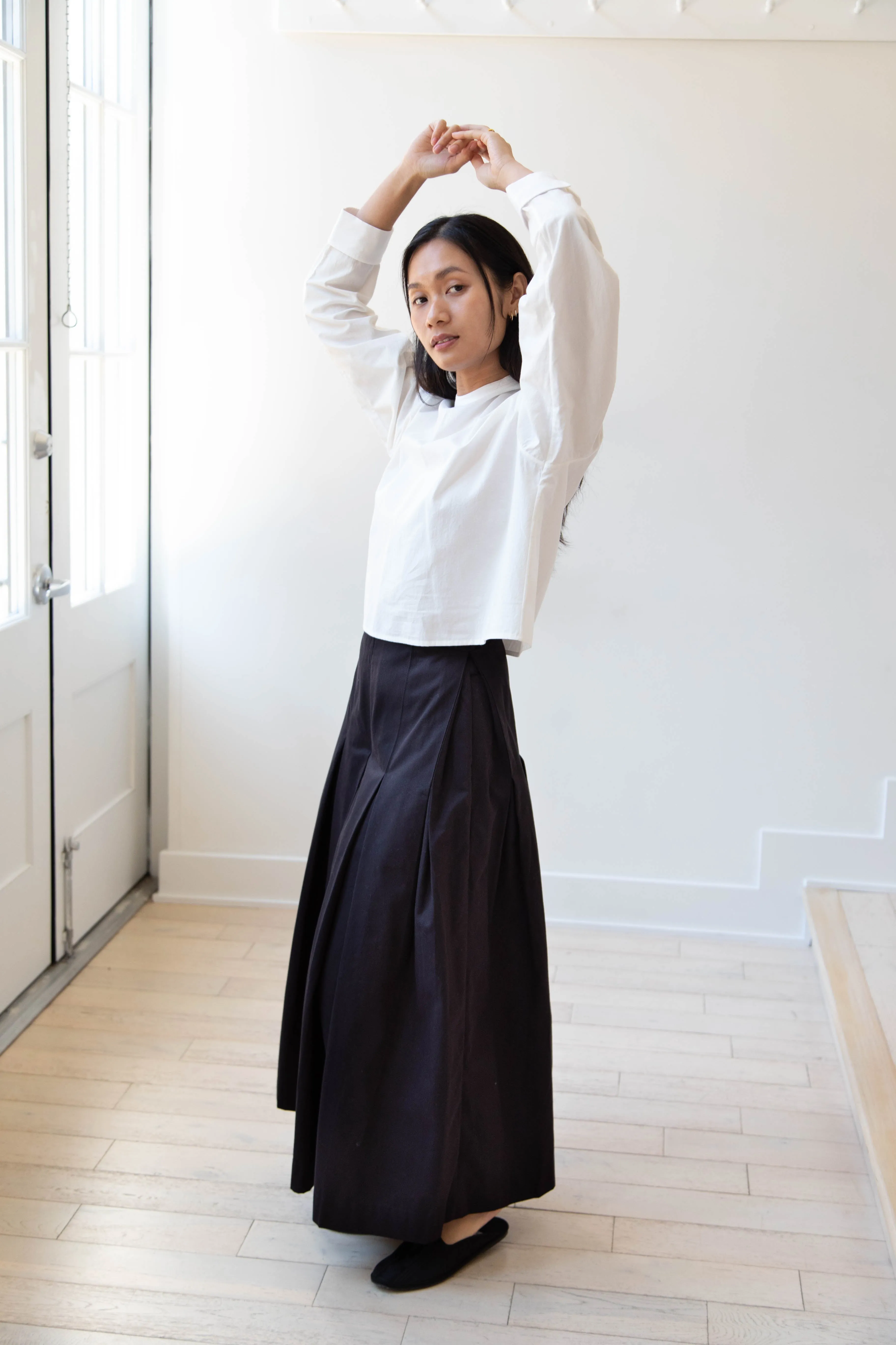 Unisecon | Rayna Pants in Black