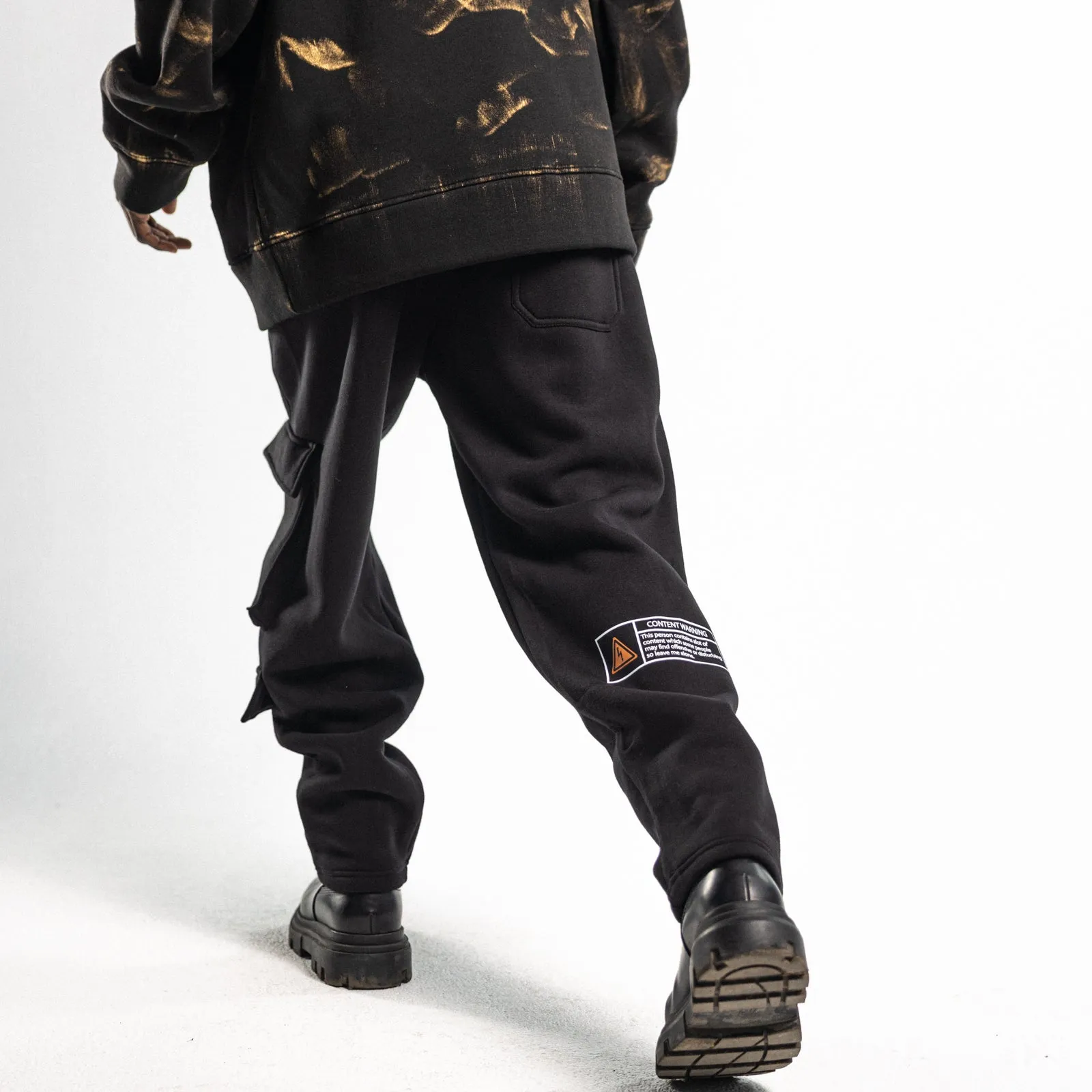winter warning cargo sweatpants